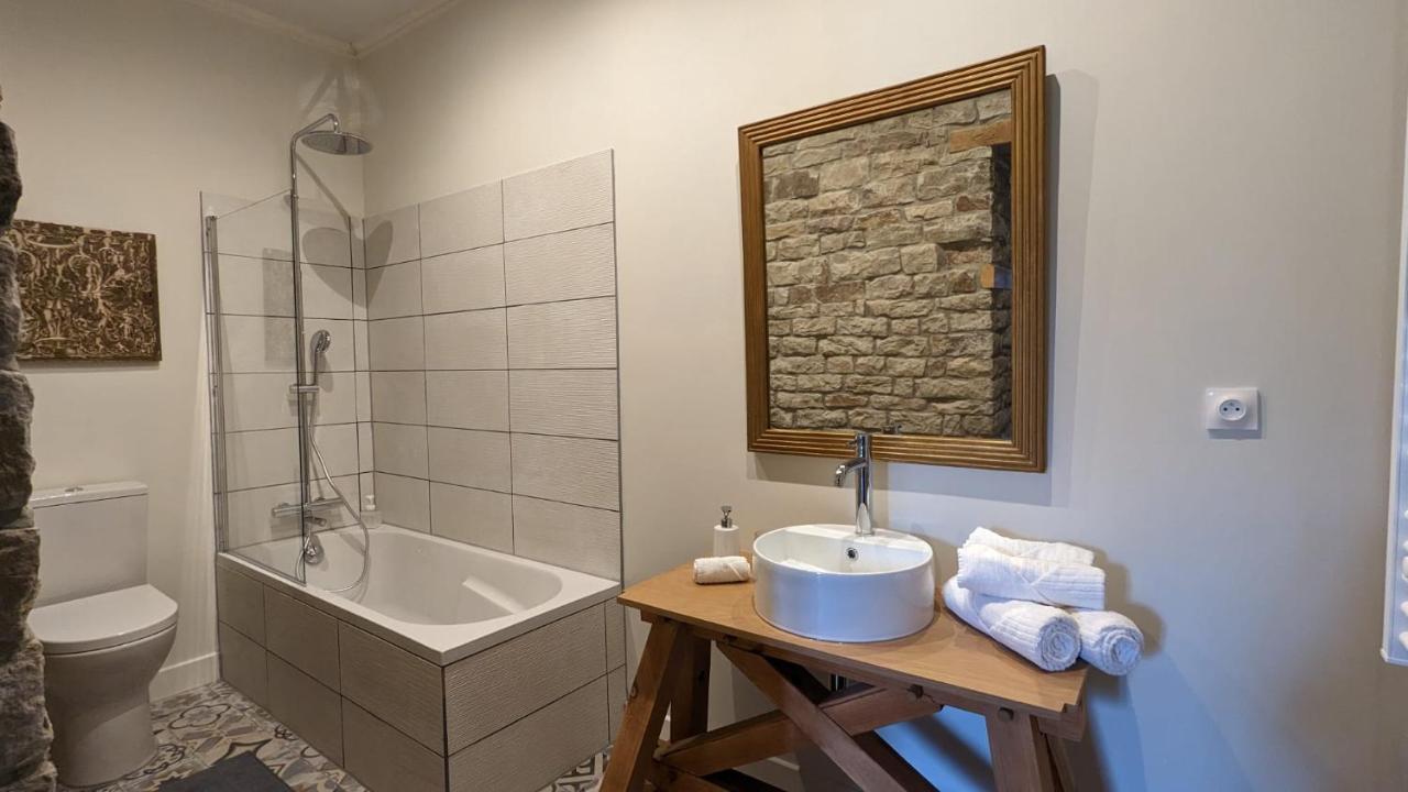 Manoir La Cerise Bed & Breakfast Fougerolles-Saint-Valbert
