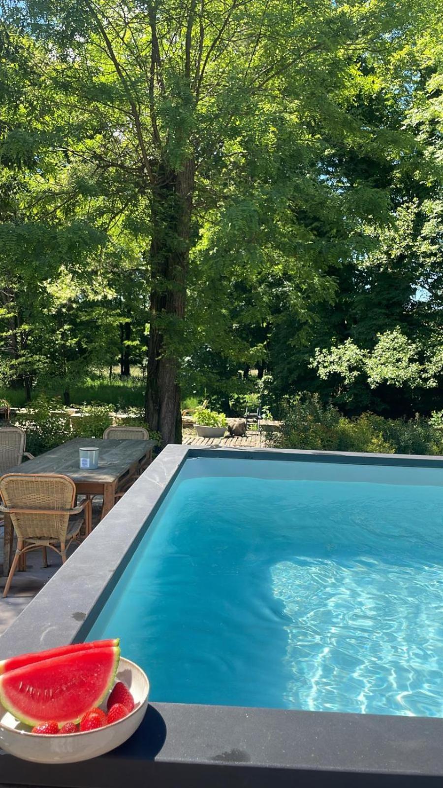 Manoir La Cerise Bed & Breakfast